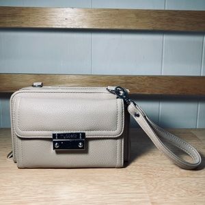 Myabetic Tina Crossbody/Wristlet Diabetes Bag